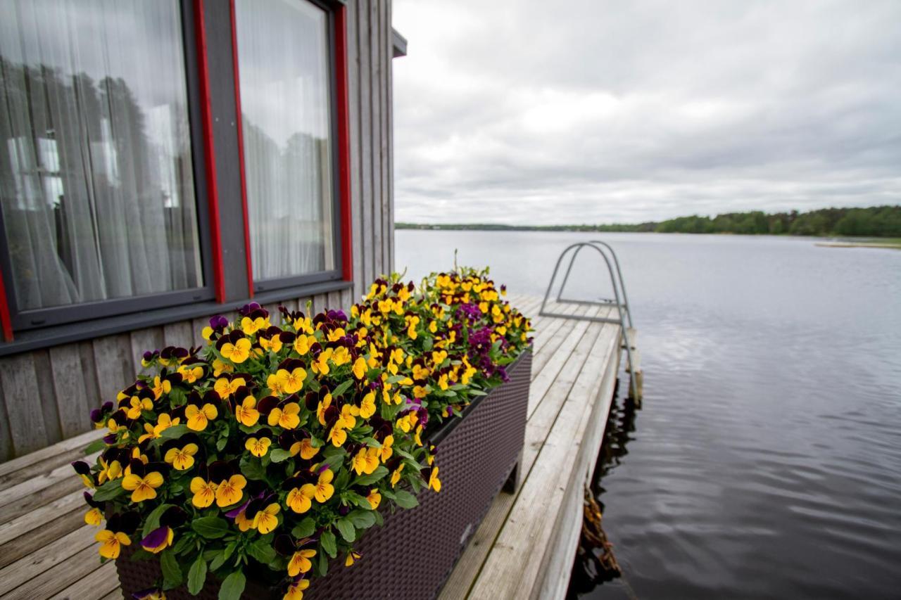 Boat House Villa Baltezers Buitenkant foto