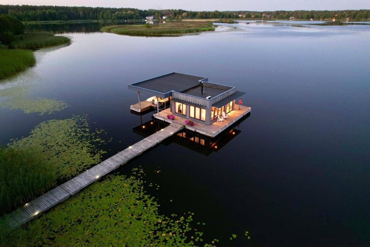 Boat House Villa Baltezers Buitenkant foto